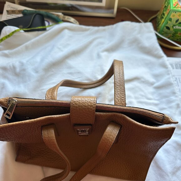 Furla leather shoulder bag - Picture 11 of 13